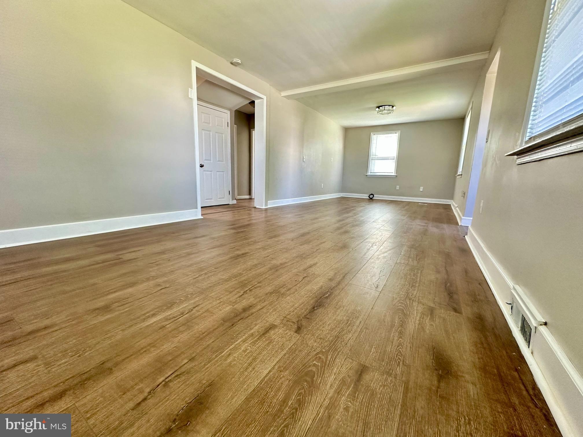 5215 Muth Avenue Baltimore, MD 21207 - Photo 6 of 37