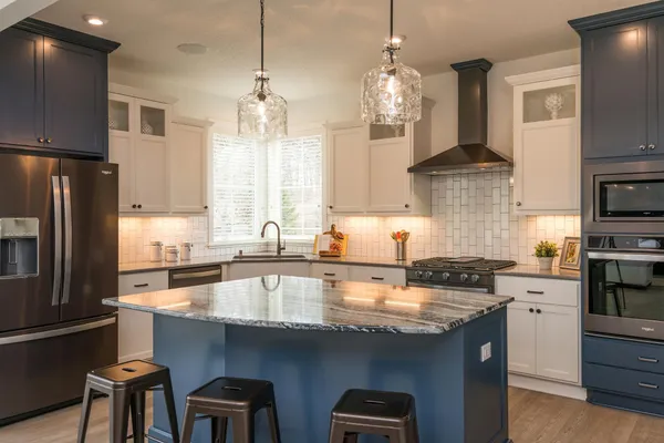 $746,000 | 4636 Fable Road North, Hugo, MN 55038