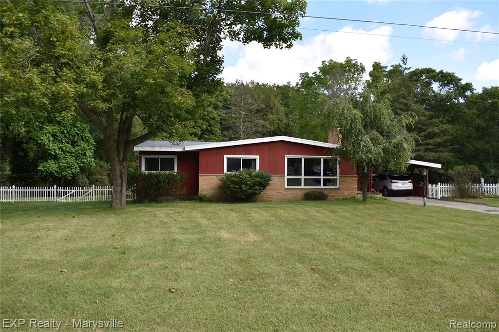 7710 Sparling Road Goodells, MI 48027 - Photo 1 of 19