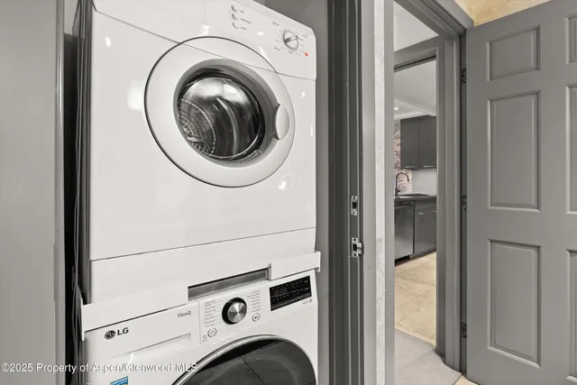 $3,795,000 | 610 South W End Street, Unit K201, Aspen, CO 81611