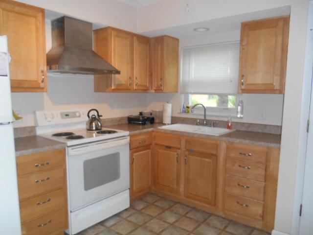264 Topsfield Road Columbus, OH 43228 - Photo 3 of 6 Gallery Image 3