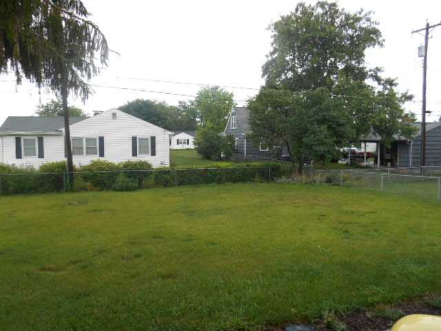 264 Topsfield Road Columbus, OH 43228 - Photo 6 of 6 Gallery Image 6