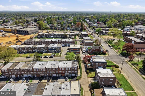 $2,250 | 271 West Wyncliffe Avenue, Clifton Heights, PA 19018