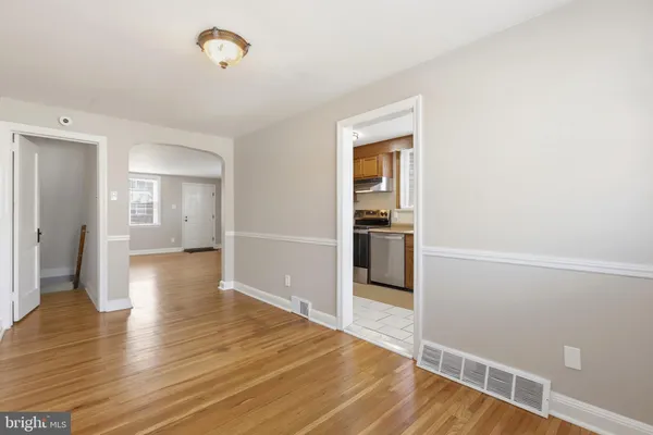 $2,250 | 271 West Wyncliffe Avenue, Clifton Heights, PA 19018