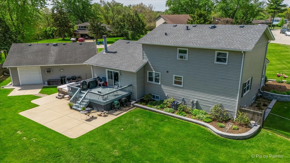 37W150 Olwin Avenue Elgin, IL 60124 - Photo 9 of 48