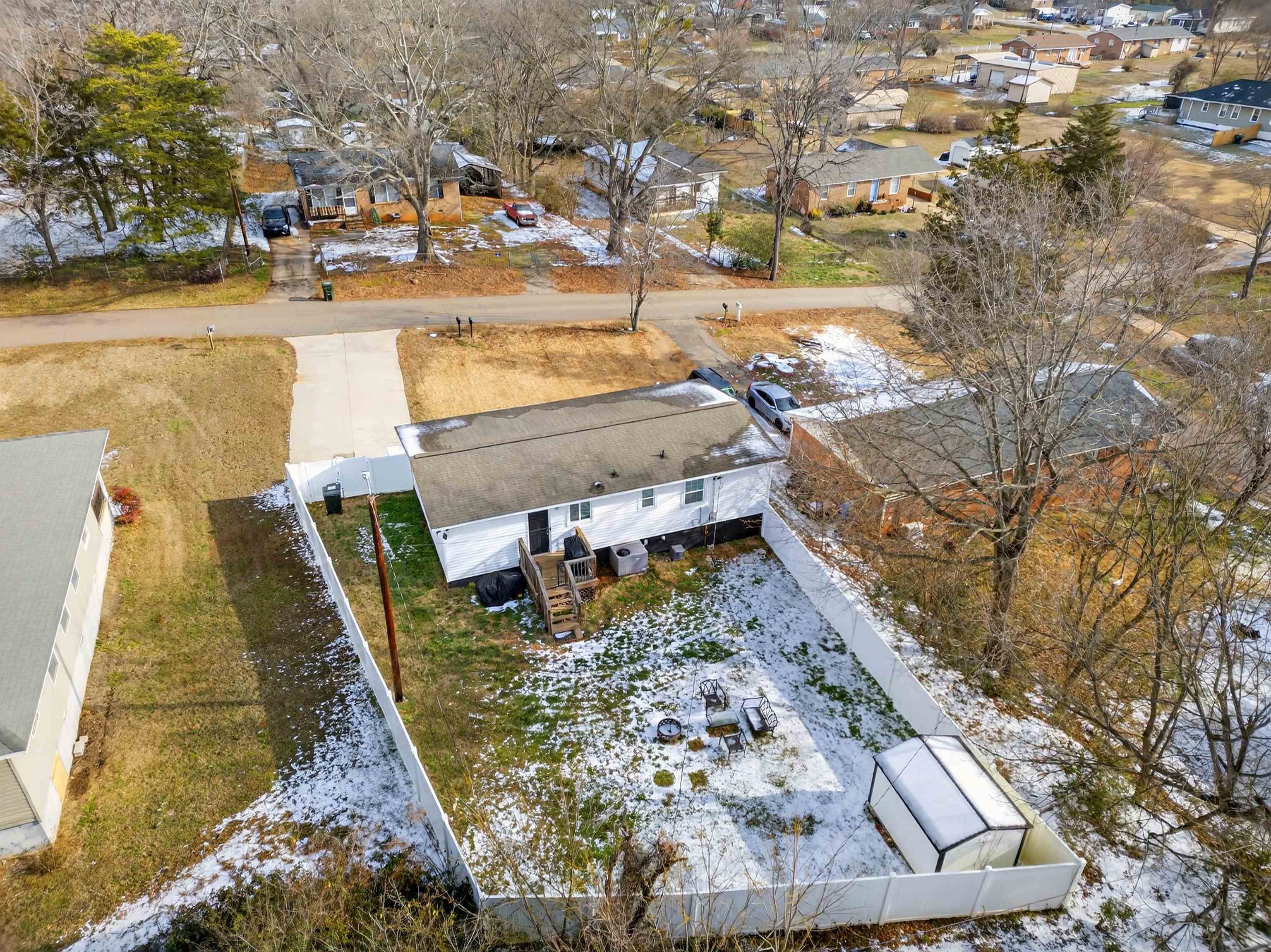 102 State Rd S-42-9793 Greer, SC 29651 - Photo 25 of 32