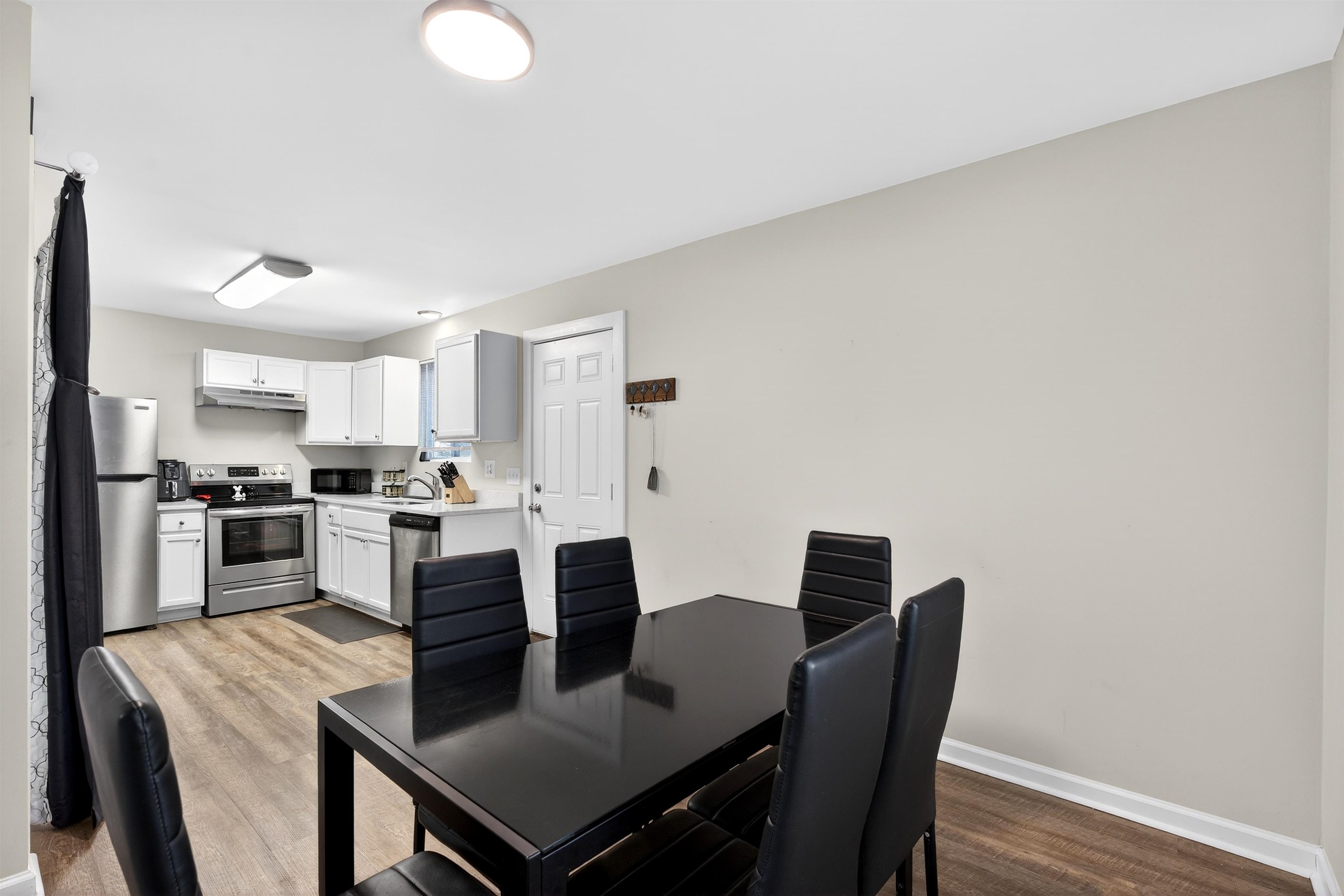 102 State Rd S-42-9793 Greer, SC 29651 - Photo 6 of 32