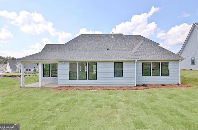 $679,900 | 40 Greylock Crk Drive, Senoia, GA 30276