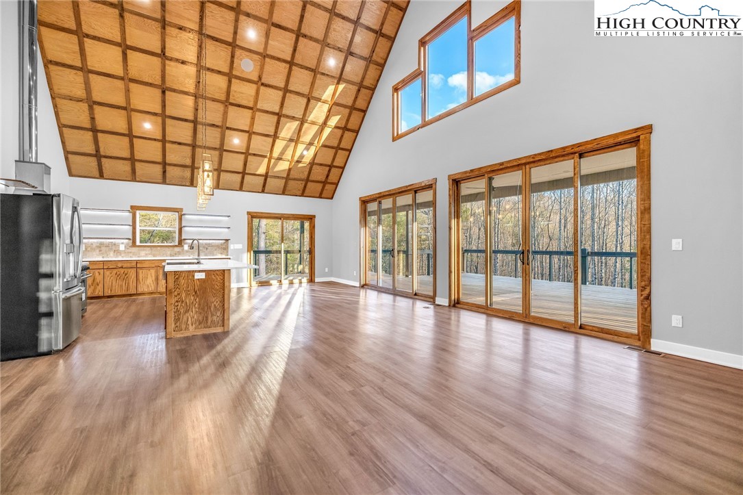 250 Noahs Ridge Fleetwood, NC 28626 - Photo 16 of 50