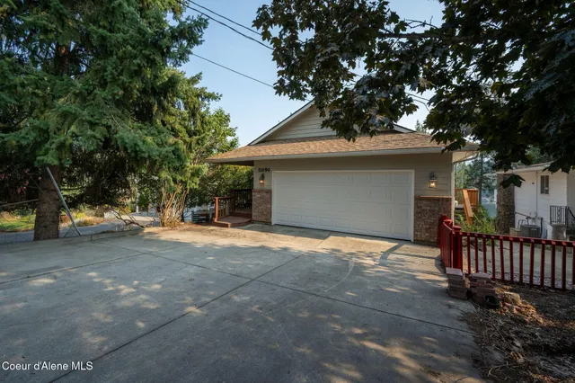 $925,000 | 11494 North Avondale Loop, Hayden, ID 83835