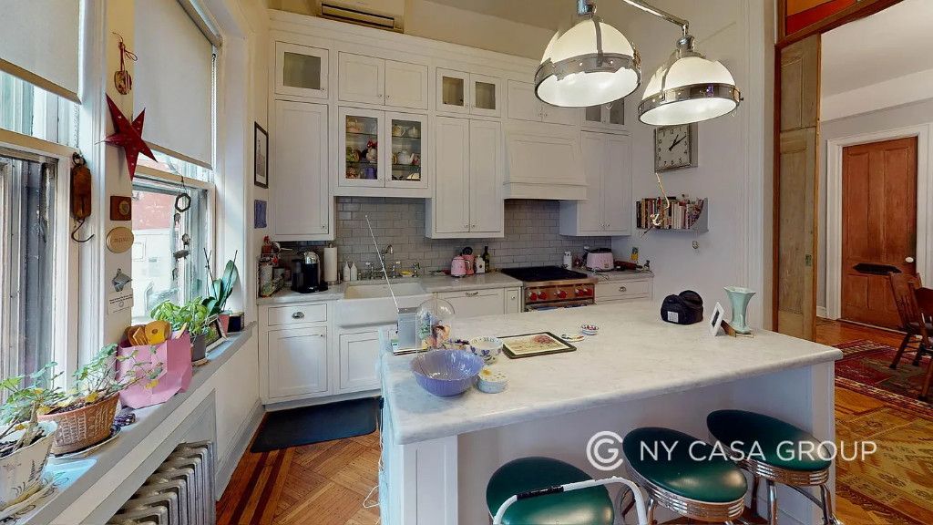 131 Hicks Street, Unit GARDEN Brooklyn, NY 11201 - Photo 6 of 11 Photo 6