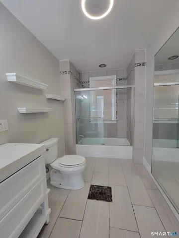 $1,800 | 63 North 2nd Street, Unit 1, Meriden, CT 06451