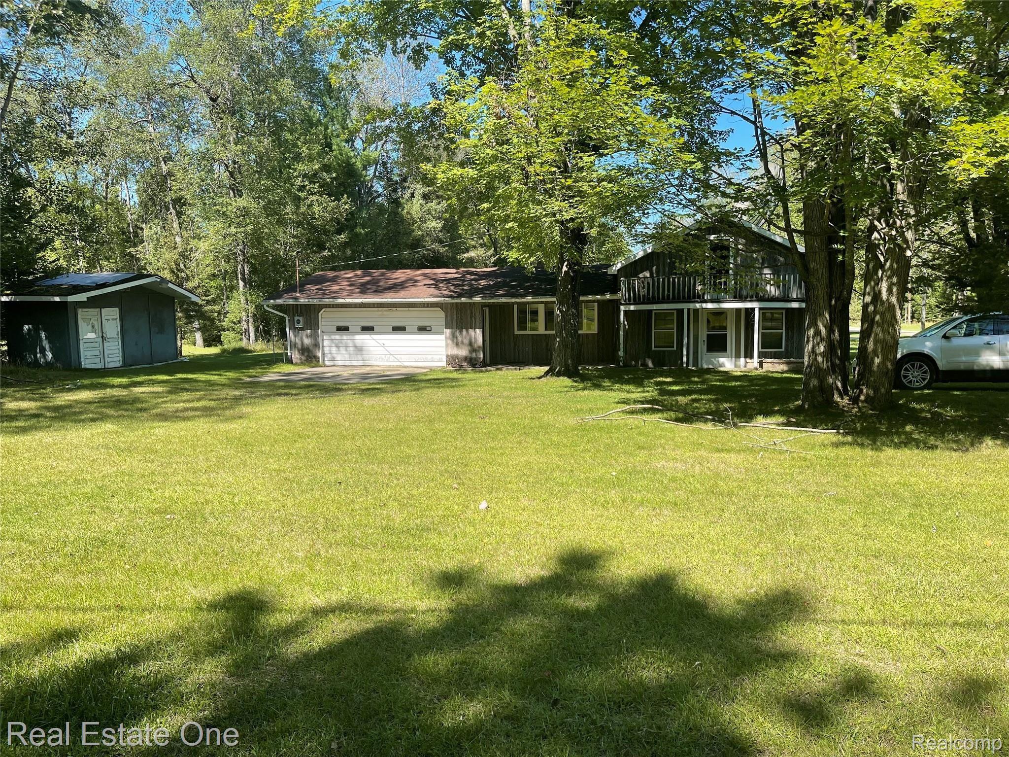4329 Poplar Road Lincoln, MI 48742 - Photo 1 of 15 IMG_5001.jpg
