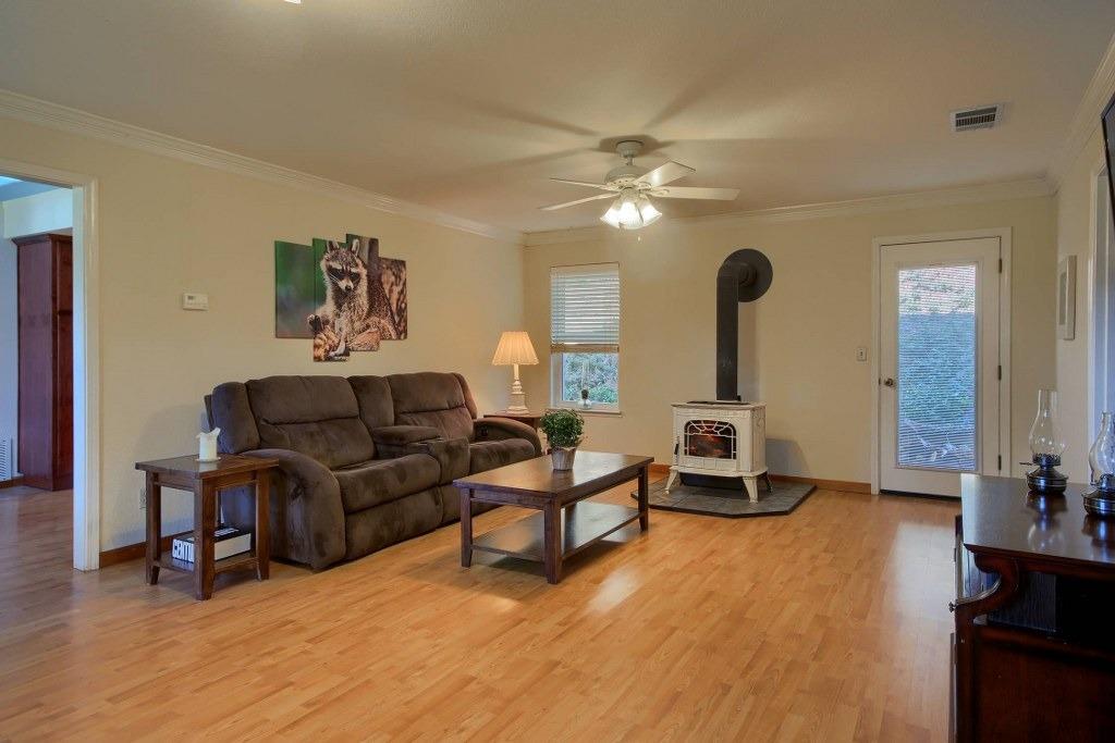 2394 Rainbow Road Mariposa, CA 95338 - Photo 11 of 43 Gallery Image 11