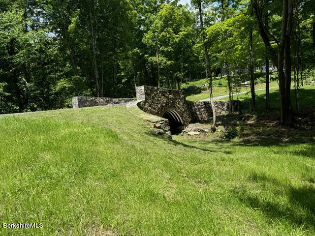 43 Millard Road Egremont, MA 01230 - Photo 7 of 16 climokinney3