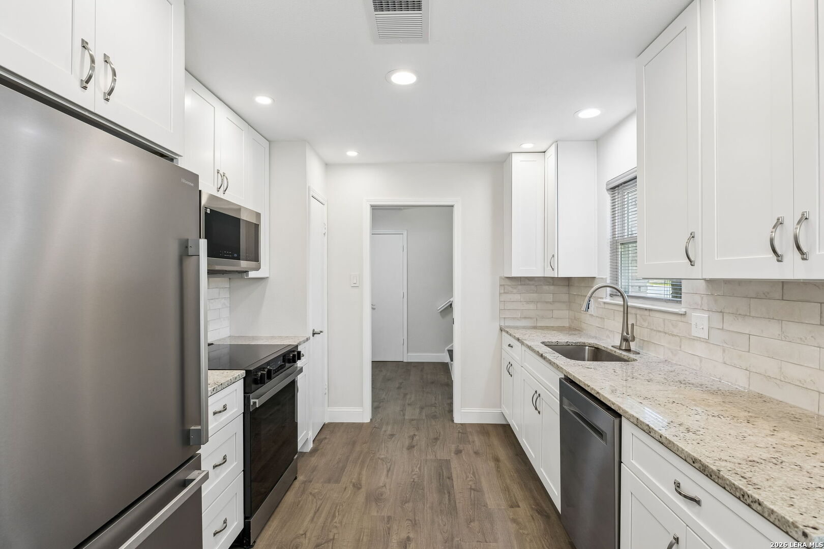 14106 George Road San Antonio, TX 78231 - Photo 12 of 44