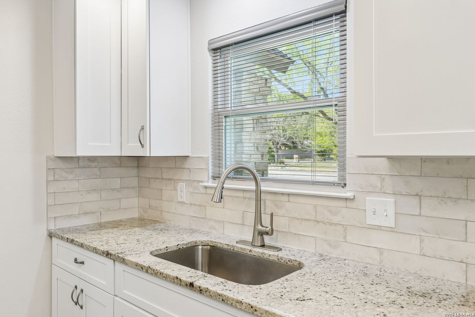 14106 George Road San Antonio, TX 78231 - Photo 14 of 44