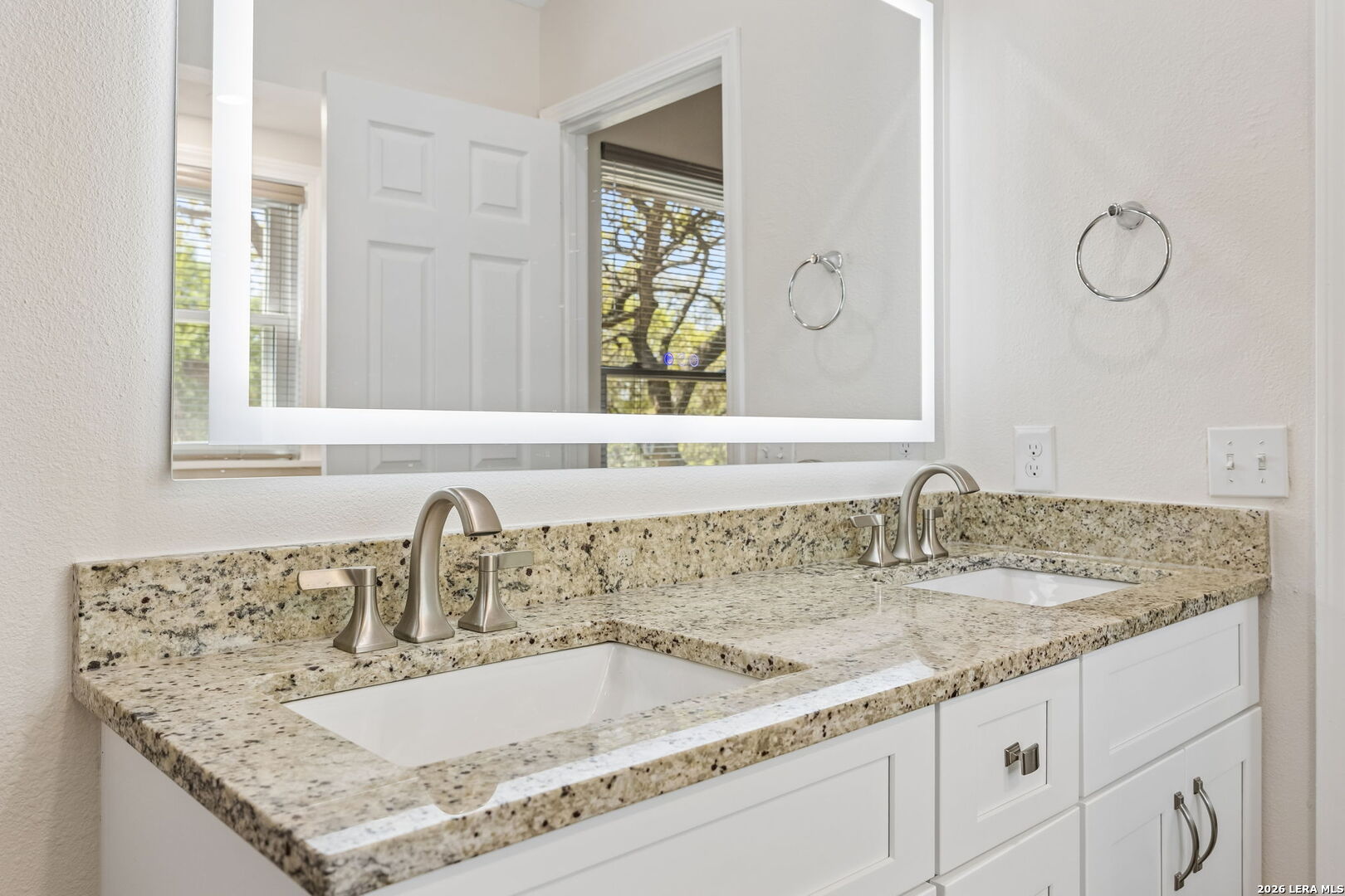 14106 George Road San Antonio, TX 78231 - Photo 28 of 44