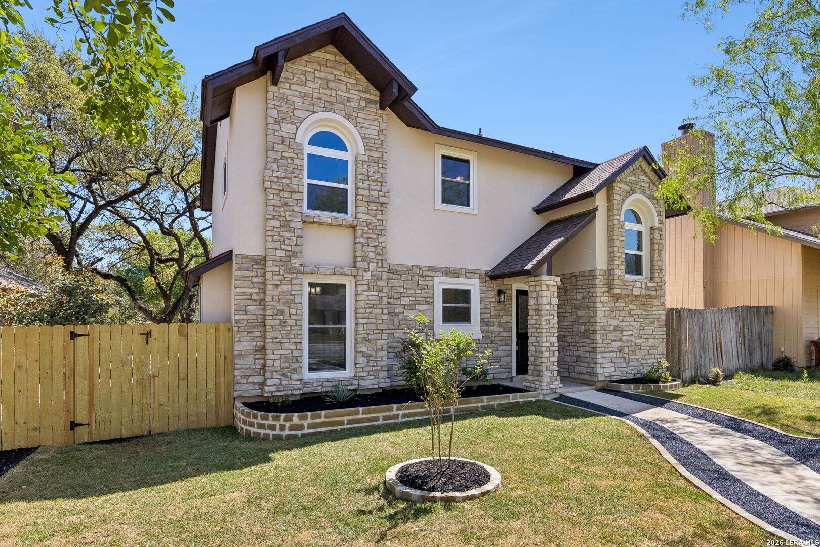 14106 George Road San Antonio, TX 78231 - Photo 5 of 44