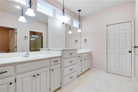 $499,000 | 4641 Southwest Soldier Drive, Lee's Summit, MO 64082