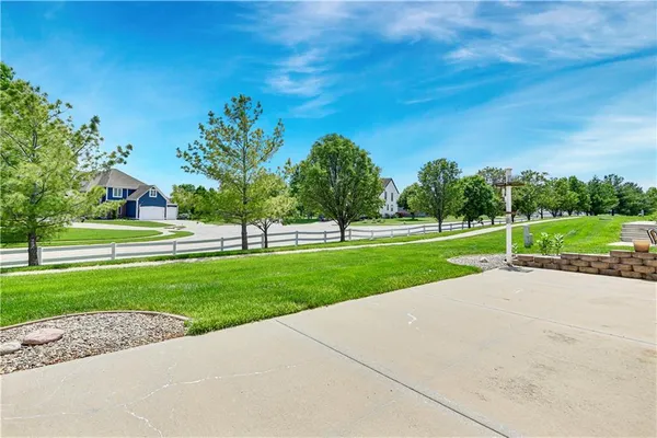 $499,000 | 4641 Southwest Soldier Drive, Lee's Summit, MO 64082