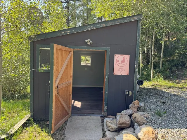 $495,000 | 31390 Highway 72, Golden, CO 80403