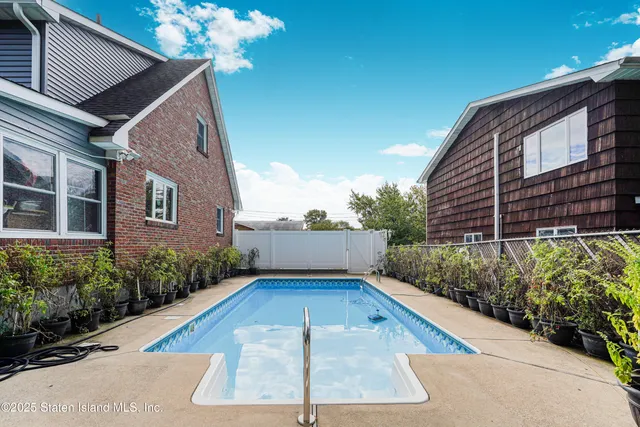 $1,150,000 | 163 Bennett Avenue | Huguenot