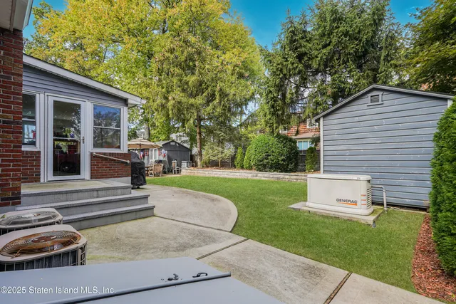 $1,150,000 | 163 Bennett Avenue | Huguenot