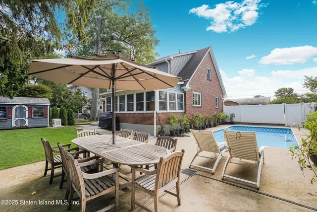 $1,150,000 | 163 Bennett Avenue | Huguenot