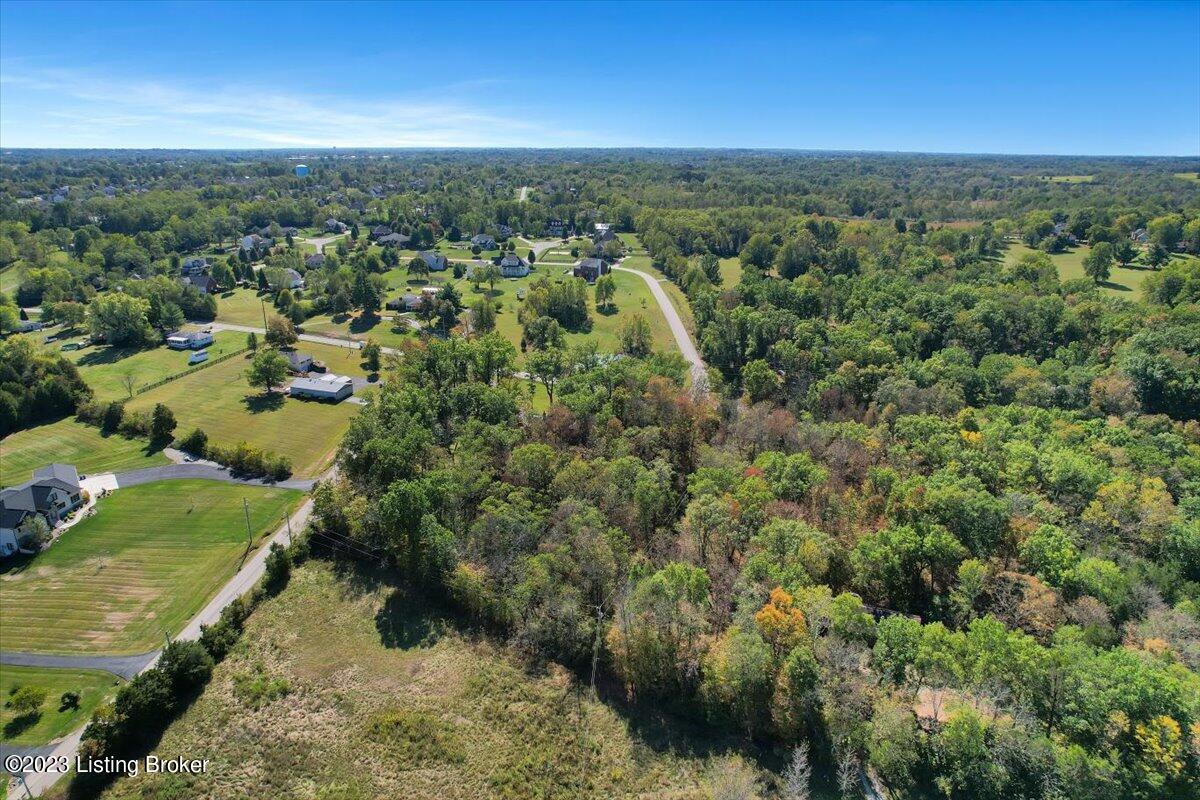 1 Fendley Road La Grange, KY 40031 - Photo 8 of 14 09-Fendley Rd -108