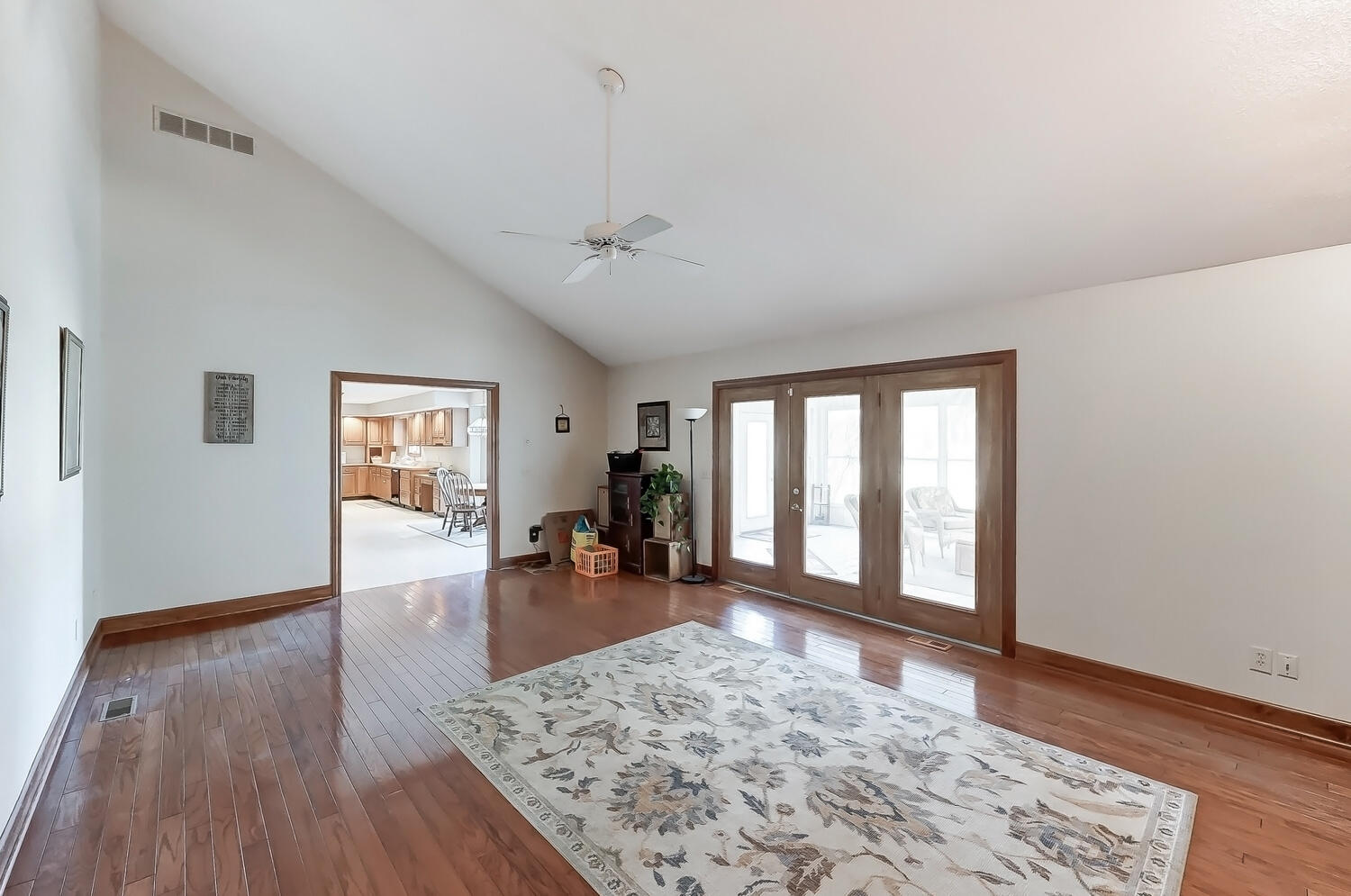 1854 Appian Way Springfield, OH 45503 - Photo 21 of 95 50046309-035_web