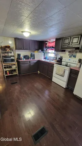 $117,000 | 31 Stewart Street, Dolgeville, NY 13329