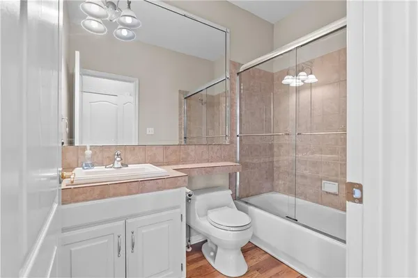 $295,000 | 3702 South Bolger Court, Independence, MO 64055