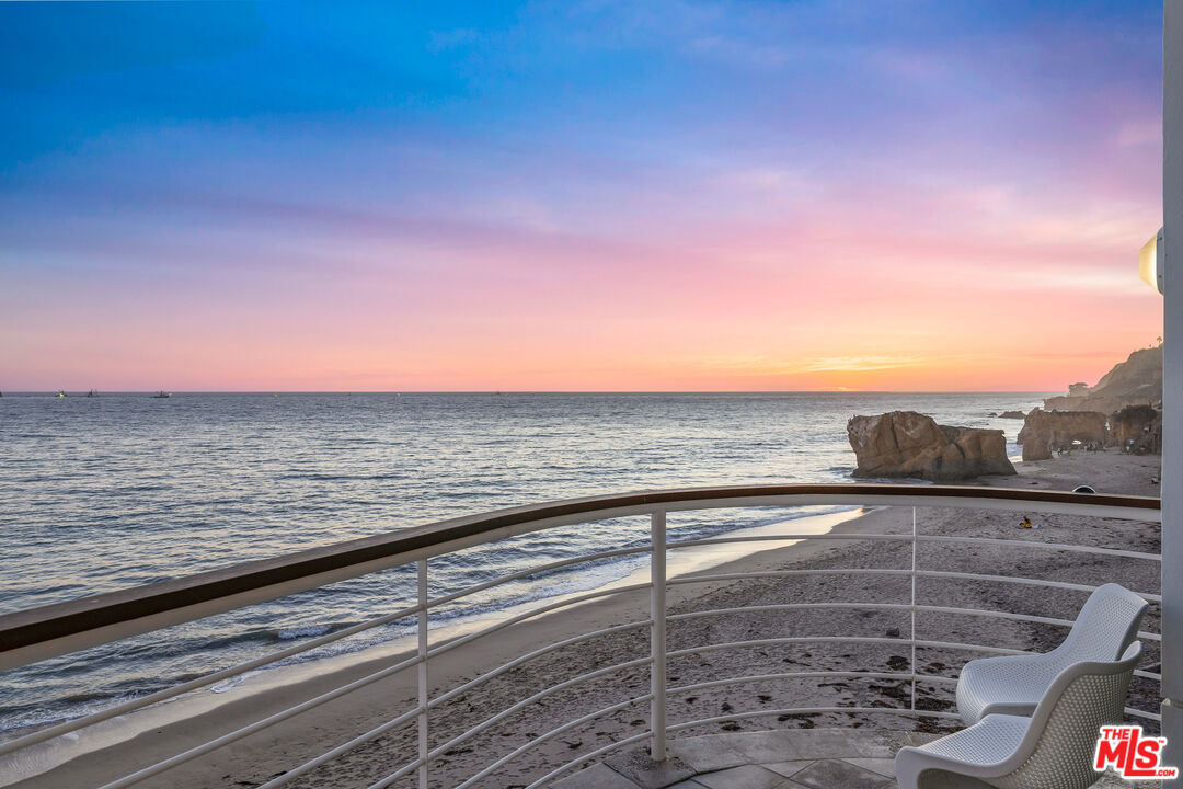 32062 Pacific Coast Highway Malibu, CA 90265 - Photo 31 of 31 a view of a terrace