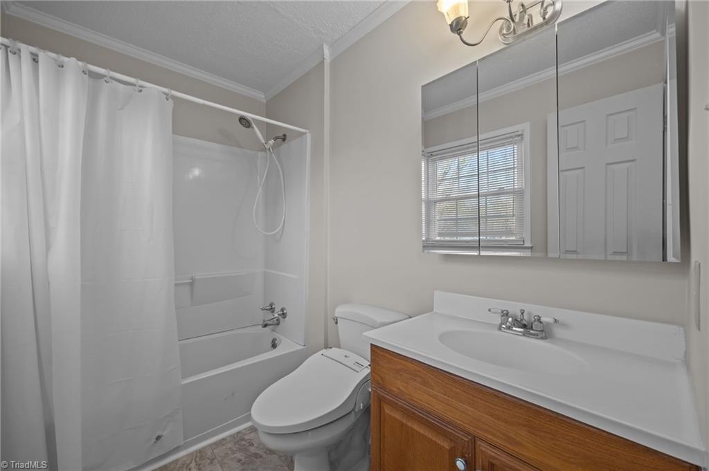 5509 Yanceyville Road Browns Summit, NC 27214 - Photo 33 of 41