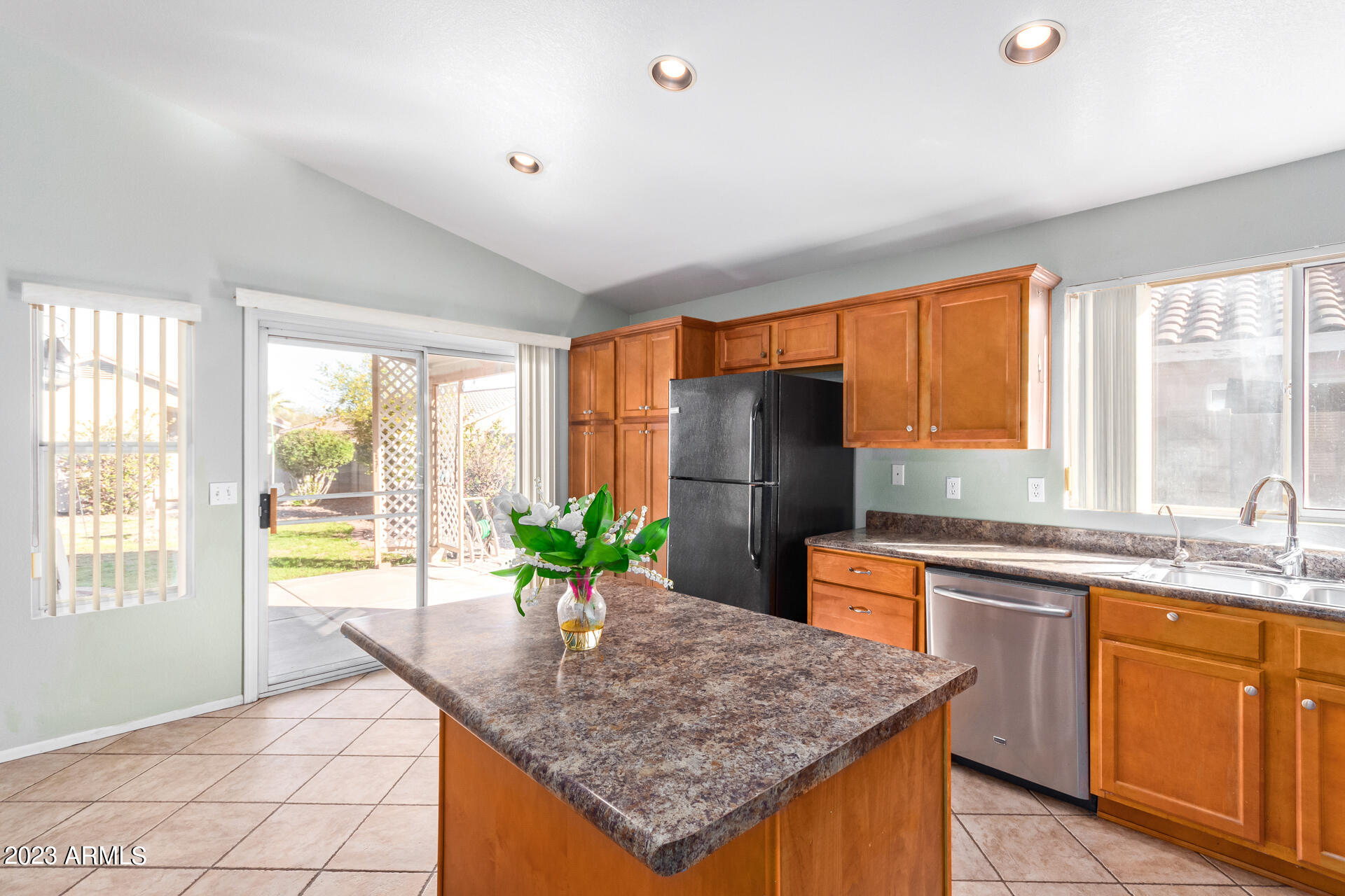 2292 East Springfield Place Chandler, AZ 85286 - Photo 11 of 24 11-Springfield