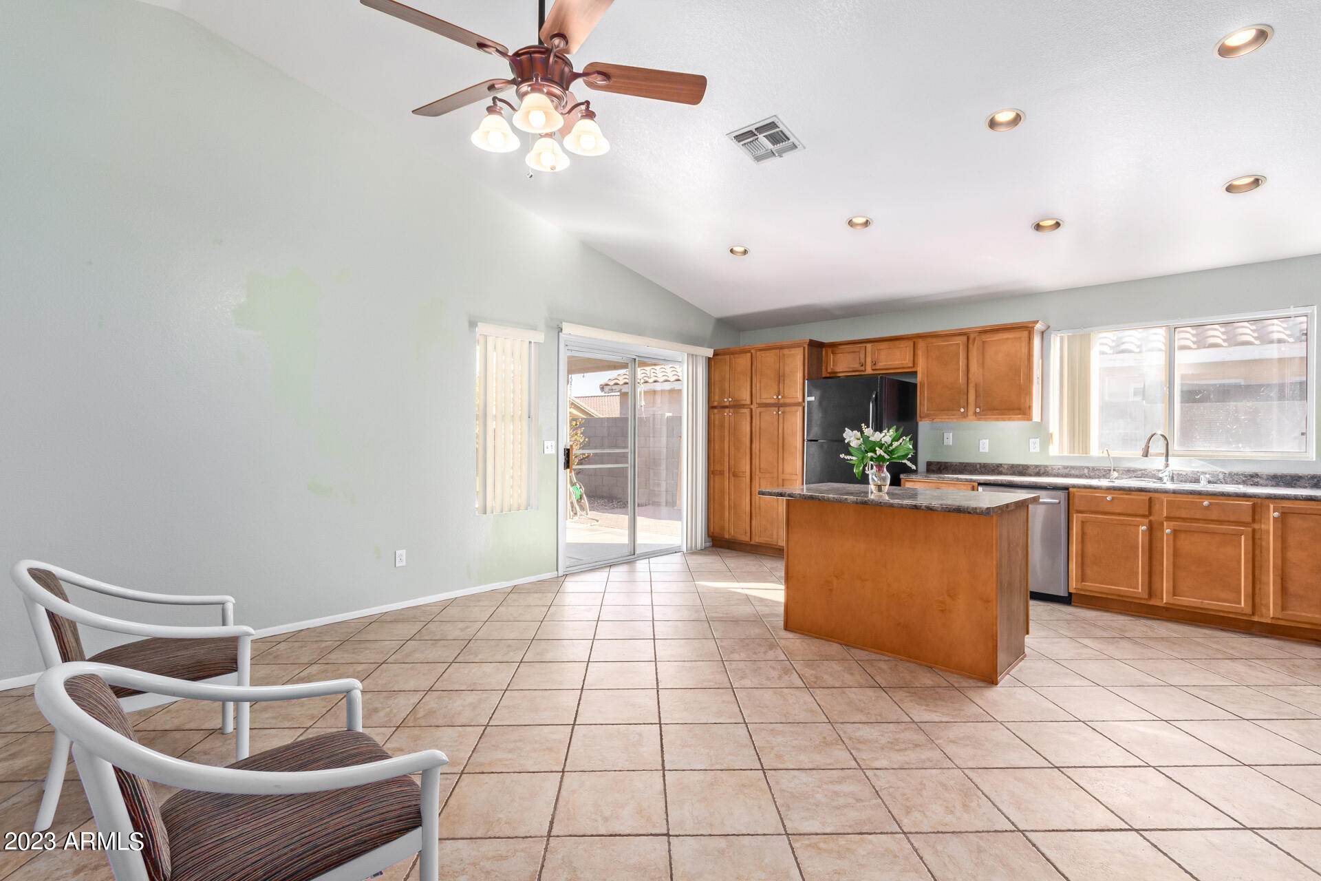 2292 East Springfield Place Chandler, AZ 85286 - Photo 8 of 24 08-Springfield