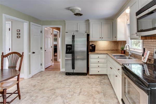 1 Pilling Road Wilmington, MA 01887 - Photo 2 of 26 Gallery Image 2