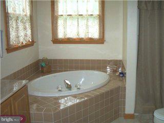 1485 Benner School Road Quakertown, PA 18951 - Photo 3 of 6 Gallery Image 3