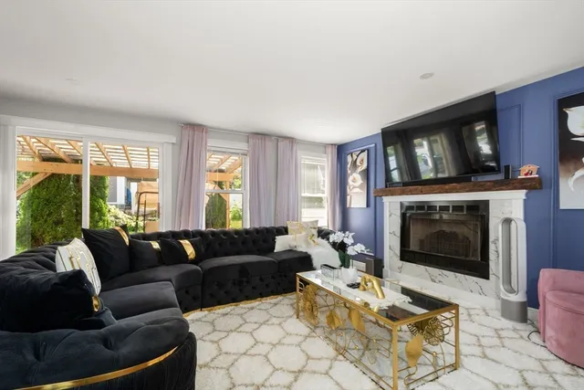 $450,000 | 72 High Street, Southbridge, MA 01550