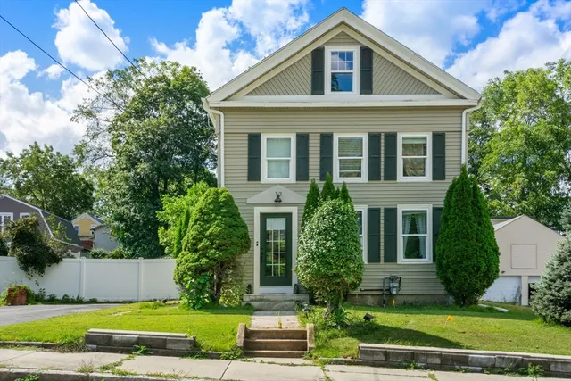 $450,000 | 72 High Street, Southbridge, MA 01550