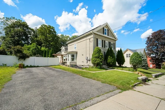 $450,000 | 72 High Street, Southbridge, MA 01550