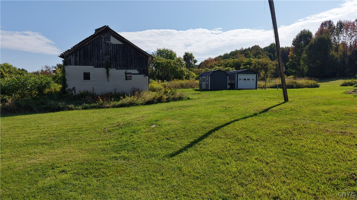 104 Mortz Road Warren, NY 13407 - Photo 14 of 31