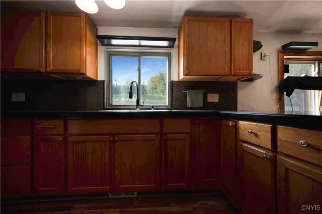 $159,900 | 104 Mortz Road, Warren, NY 13407