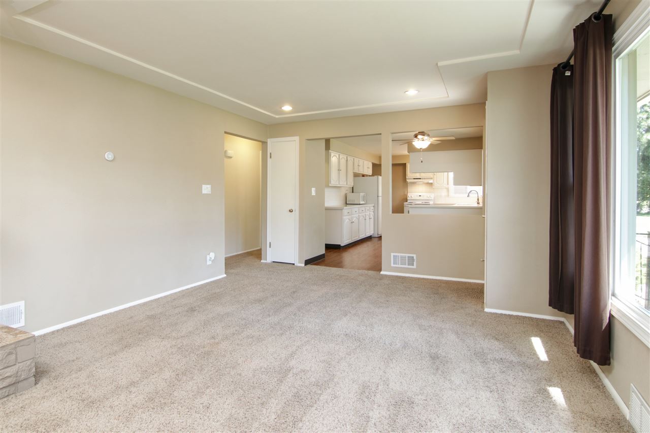 13325 East Saltese Road Spokane Valley, WA 99216 - Photo 5 of 19
