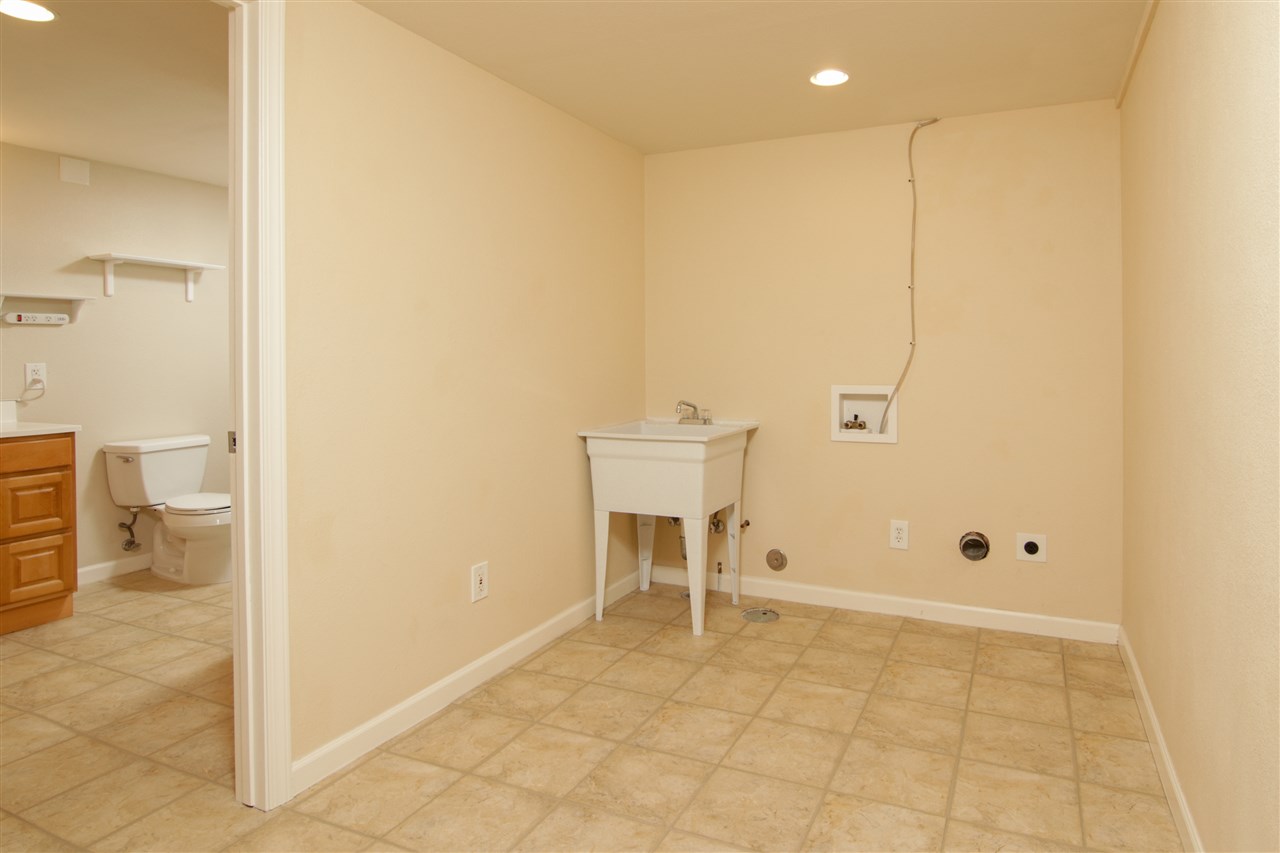 13325 East Saltese Road Spokane Valley, WA 99216 - Photo 10 of 19