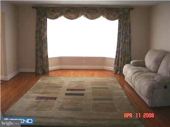 3779 Burns Road Huntingdon Valley, PA 19006 - Photo 5 of 12 Gallery Image 5