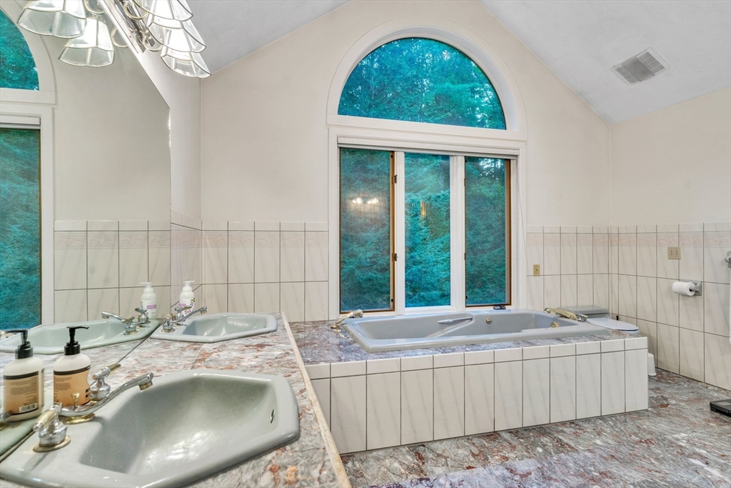 23 Woodlot Road Amherst, MA 01002 - Photo 26 of 42 Gallery Image 26