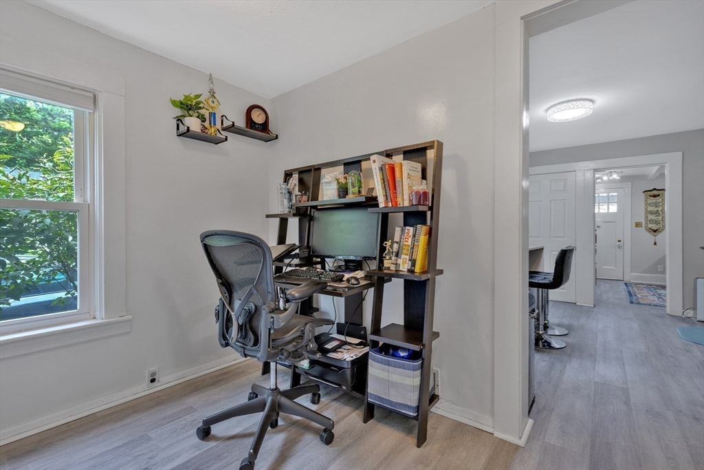 18 Ames Street Sharon, MA 02067 - Photo 11 of 33