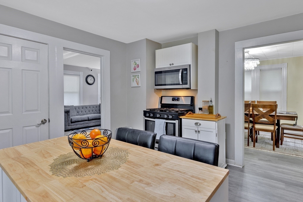 18 Ames Street Sharon, MA 02067 - Photo 6 of 33